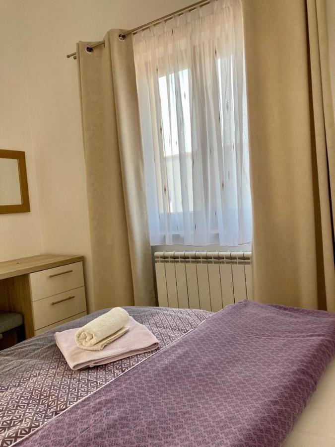 Apartment Andjela Starigrad Paklenica Eksteriør billede